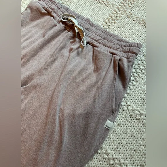 Vuori Performance Joggers - Picture 4 of 7